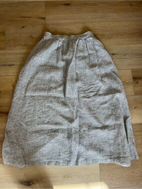 Gillian Stevens Linen Midi Skirt